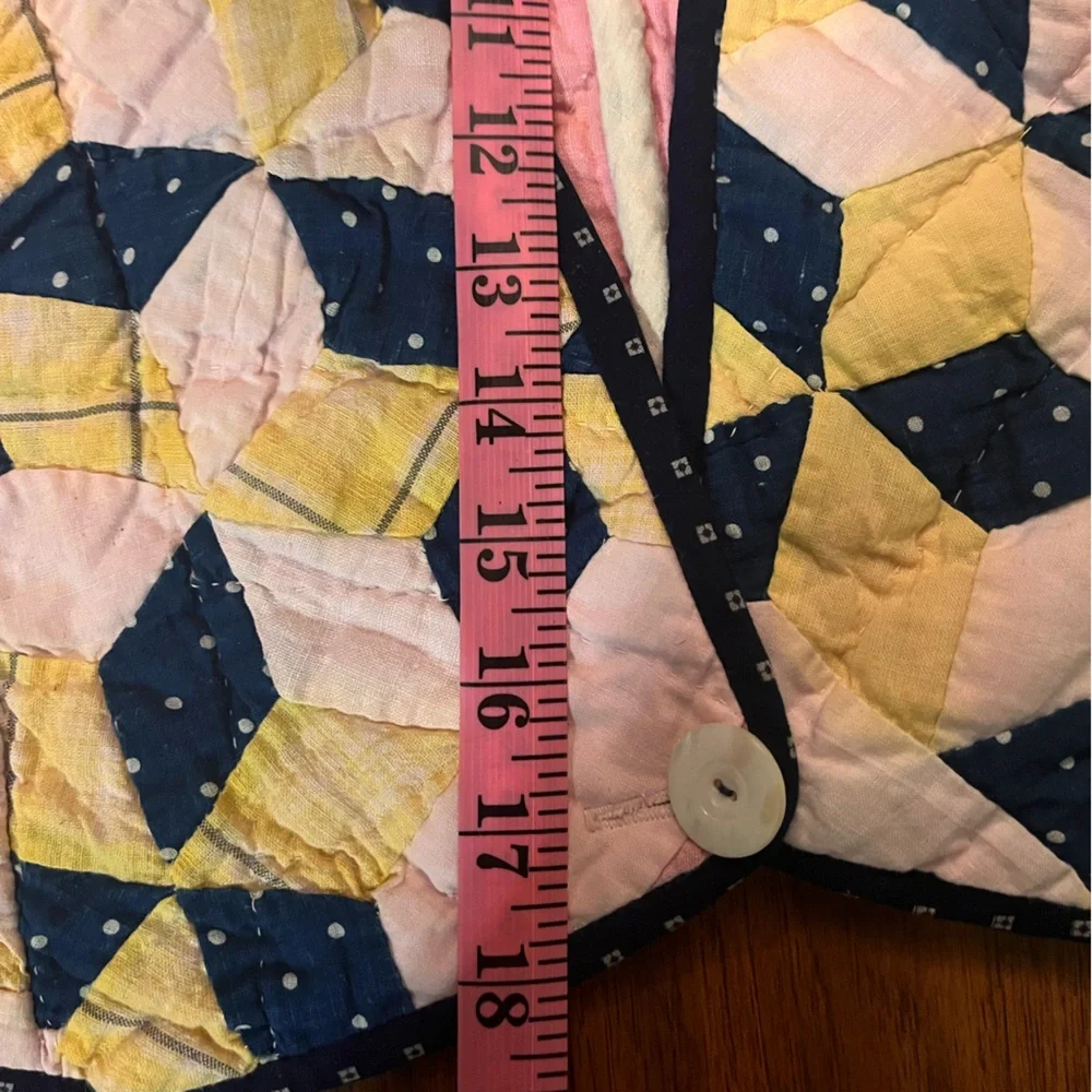 Vintage Patchwork Quilted Vest - Picture 5 of 6